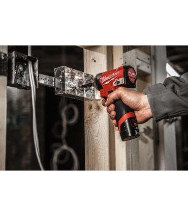 ATORNILLADOR MILWAUKEE IMPACTO M12 1/4" (2 BATERÍAS Y CARGADOR)